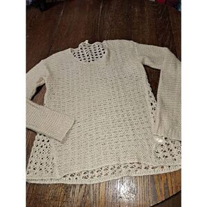 Small Hem & Thread Tan Gold Metallic Long Sleeve Loose Knit Fit Pullover Sweater